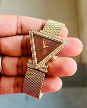 ARP G**SS Analog Gold Dial Rose Gold Band Women's Stainless Steel Watch