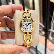 Luxury Gold-Tone Bracelet Analog Watch for Women | Premium Roman Dial | Elegant Party & Daily Wear