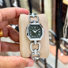 Luxury Gold-Tone Bracelet Analog Watch for Women | Premium Roman Dial | Elegant Party & Daily Wear